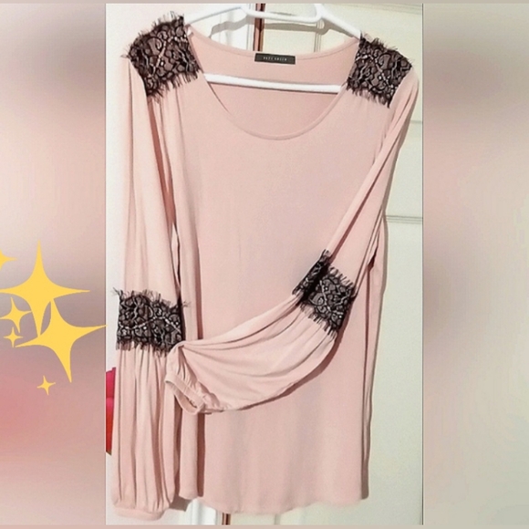 NEWOT🎀SUZY SHIER Viscose Pink Long Sleeve Blouse with Black Lace Fringe Sz: L - Picture 2 of 10